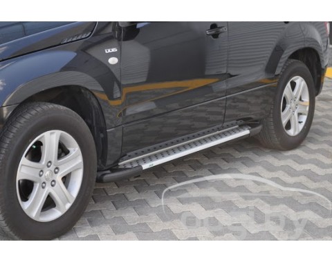 Защита порогов - площадка для Grand Vitara.